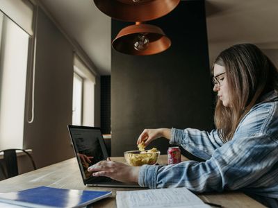 Focus on posture during work